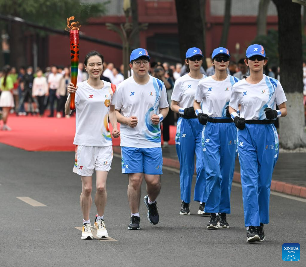Chengdu Universiade torch relay held at Sichuan University