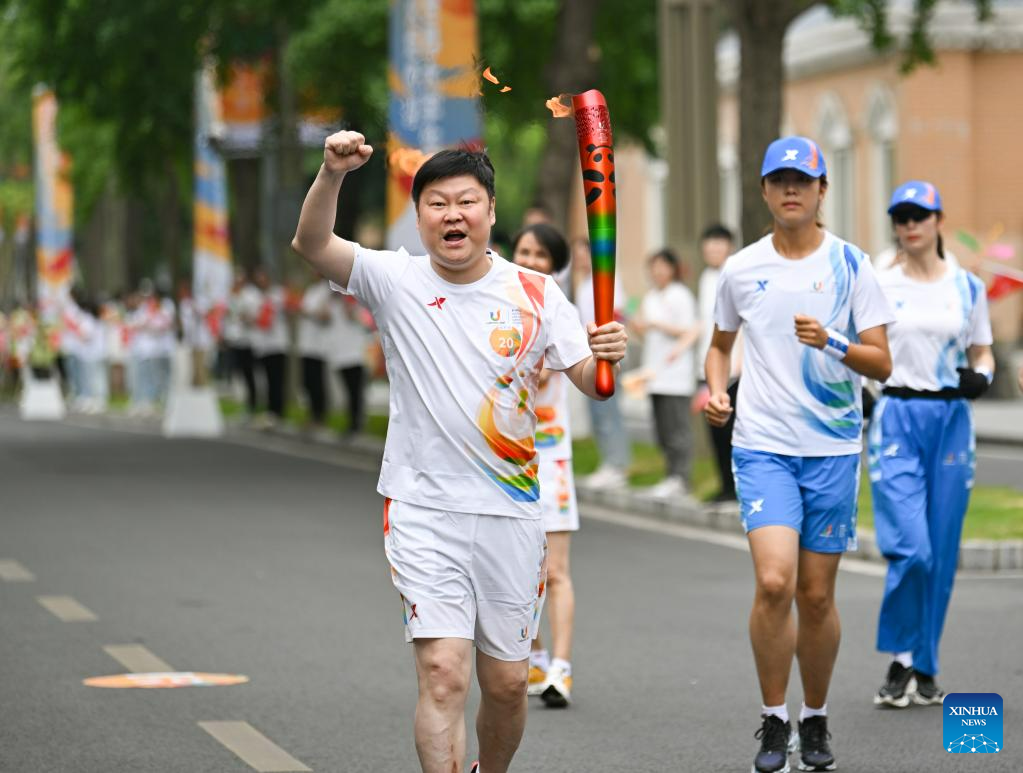 Chengdu Universiade torch relay held at Sichuan University