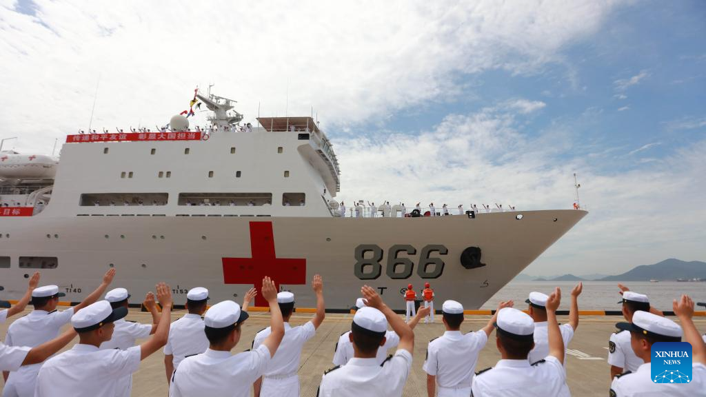 Chinese naval hospital ship sets sail for humanitarian mission