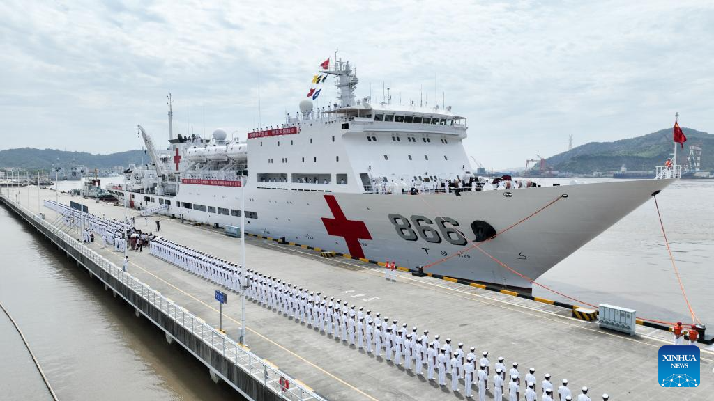 Chinese naval hospital ship sets sail for humanitarian mission