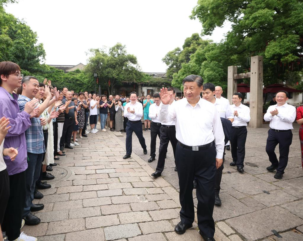 Xi inspects Suzhou in east China's Jiangsu Province