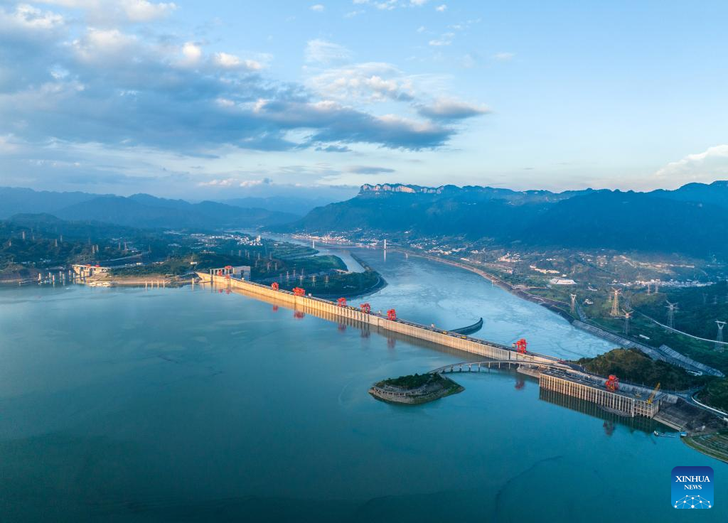 Three Gorges hydropower station generates over 1.6 trln kWh of electricity in 20 years