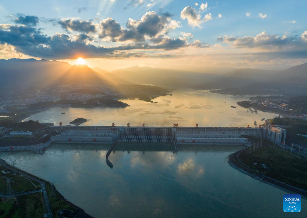 Three Gorges hydropower station generates over 1.6 trln kWh of electricity in 20 years