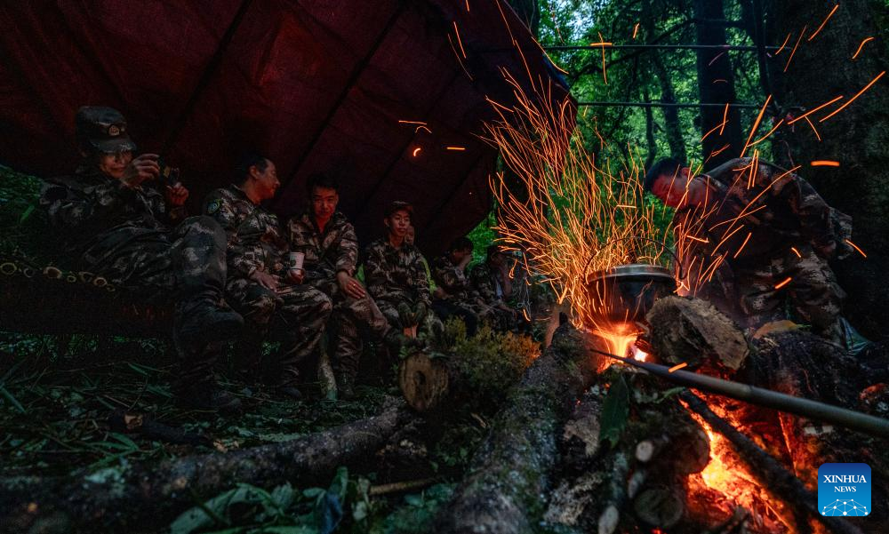 Pic story: Gaoligongshan national nature reserve ranger in SW China
