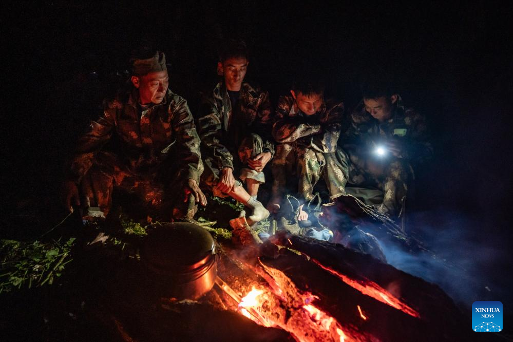 Pic story: Gaoligongshan national nature reserve ranger in SW China