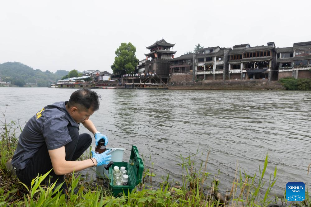 Water quality of Jinjiang River in Chengdu improves due to ecology management