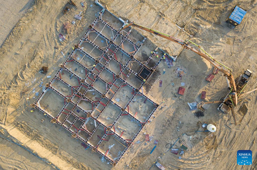 Puqian central fishing port under construction in S China