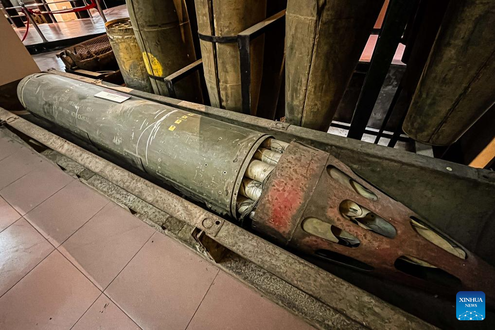 Feature: Lingering war ghosts continue to haunt Vietnamese due to U.S. cluster bombs