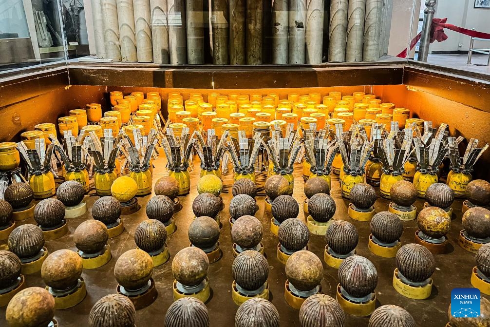 Feature: Lingering war ghosts continue to haunt Vietnamese due to U.S. cluster bombs