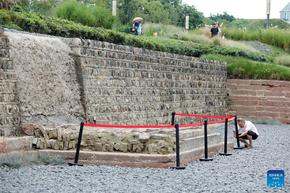 Outdoor historical relics park opens new area to public in Chengdu