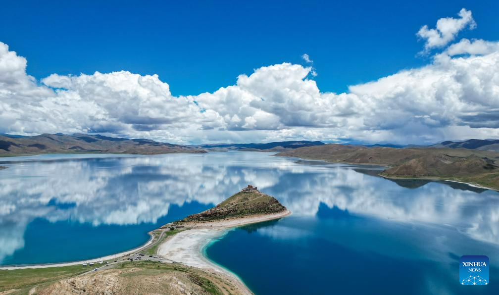 In pics: Rituo Temple on north shore of Yumzhog Yumco Lake in SW China's Tibet