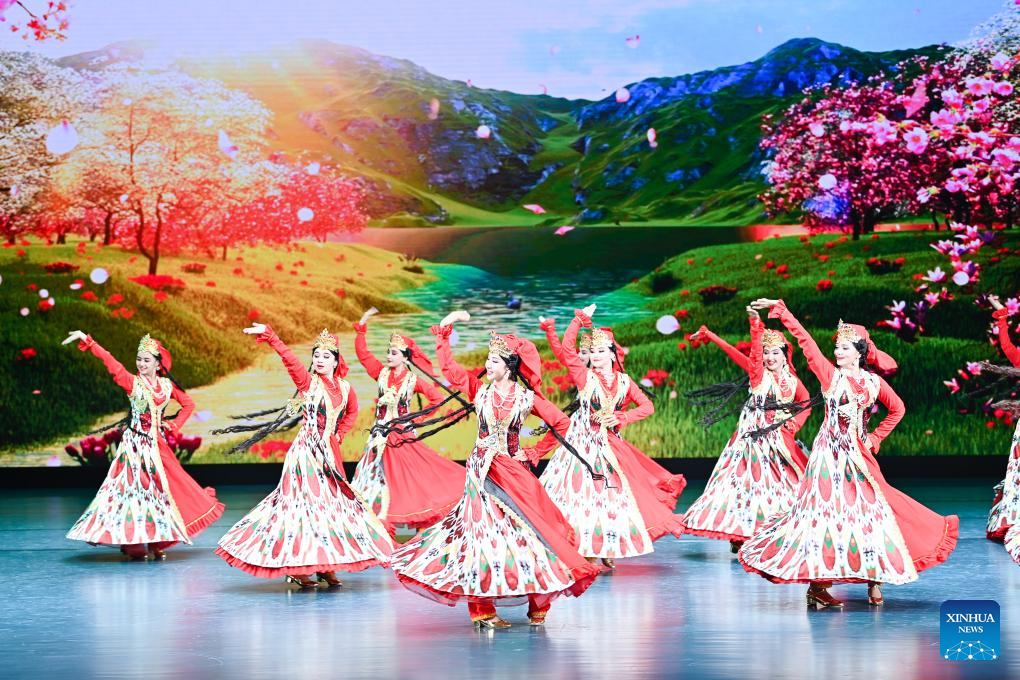 Uzbekistan National Grand Theatre performs at Int'l dance festival in Xinjiang