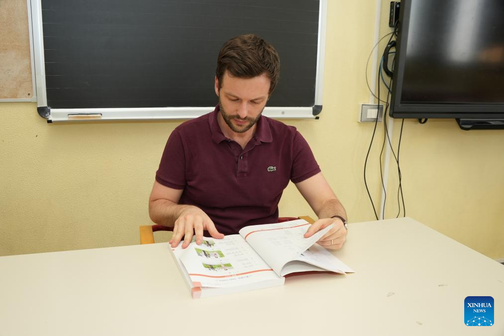 Feature: Language teachers help build cultural bridge between China, Italy