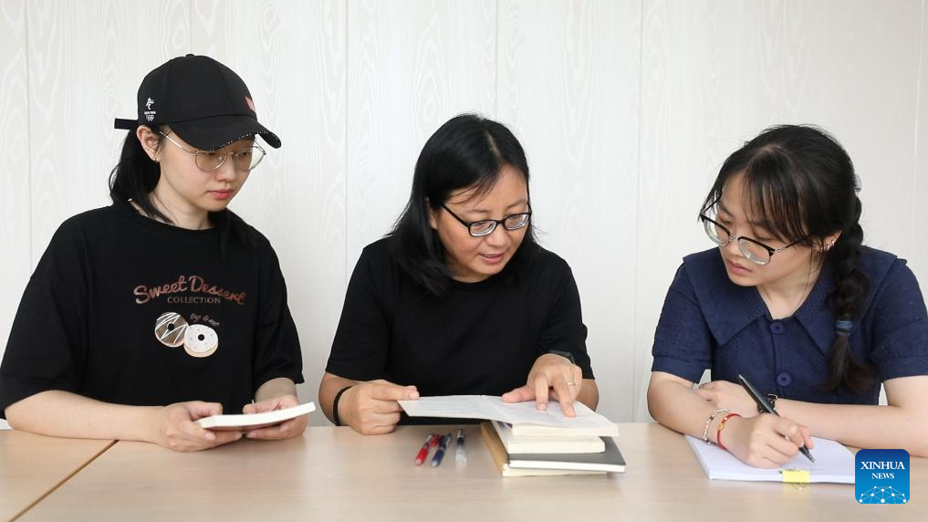 Feature: Language teachers help build cultural bridge between China, Italy