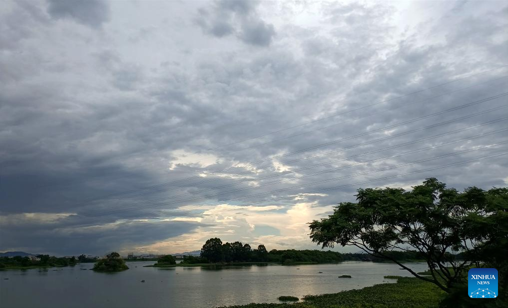 China raises typhoon response to highest level as Doksuri strengthens