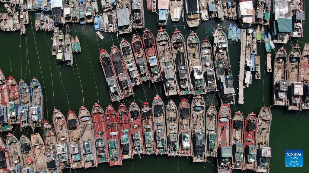 China raises typhoon response to highest level as Doksuri strengthens