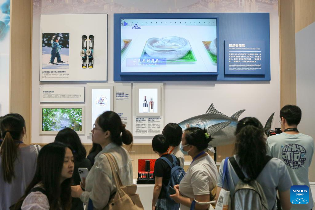 In pics: 100-day countdown to CIIE
