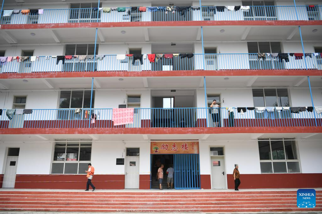 Rescue underway in flood-hit Zhuozhou City
