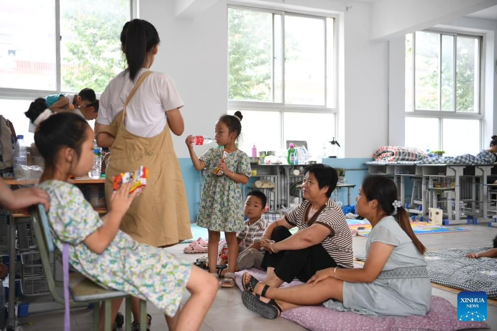 Rescue underway in flood-hit Zhuozhou City