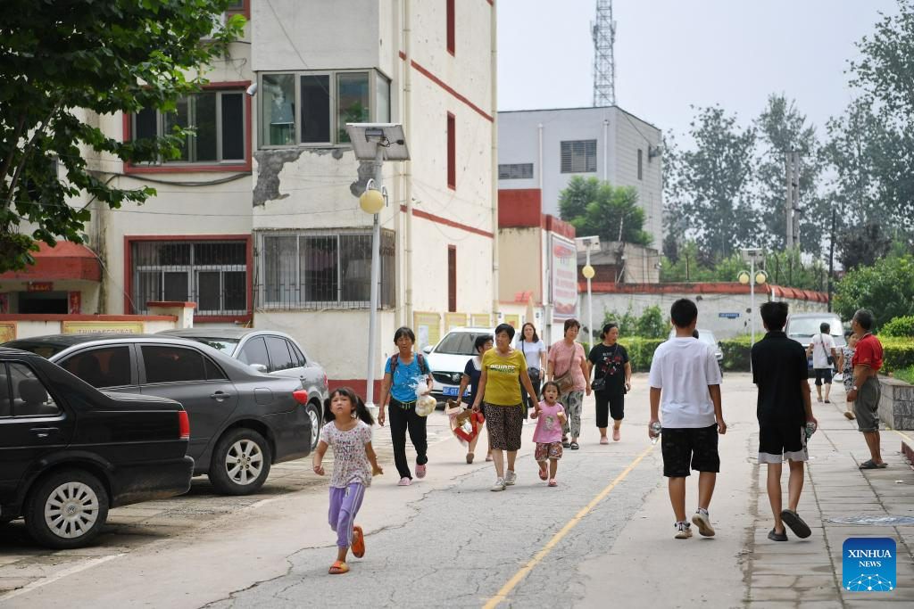Rescue underway in flood-hit Zhuozhou City