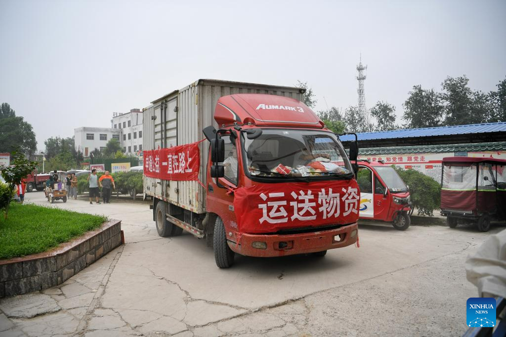 Rescue underway in flood-hit Zhuozhou City