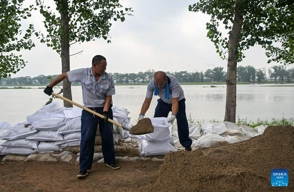 Heightening, reinforcement work of dams underway in Tianjin