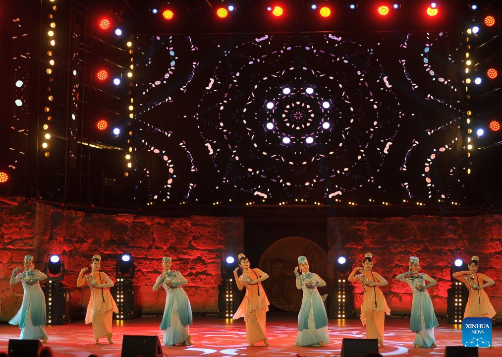 Chinese dancers perform during 57th Carthage Int'l Festival in Tunis