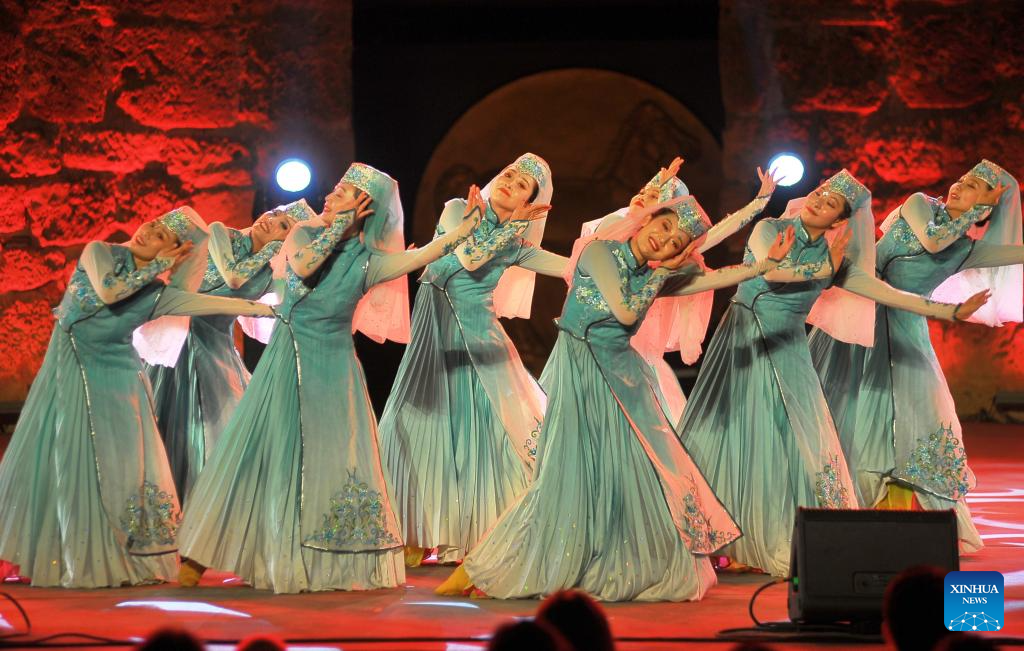 Chinese dancers perform during 57th Carthage Int'l Festival in Tunis