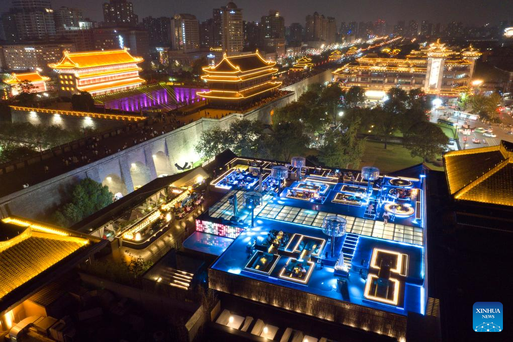 NW China's Xi'an develops night economy to boost consumption