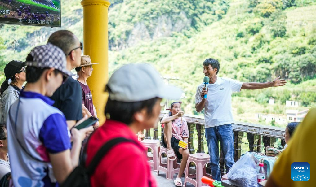 Pic story: farmer runs rural inn near world's highest bridge in SW China's Guizhou