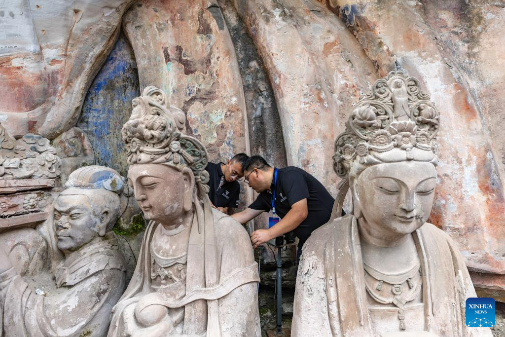 China Focus: Experts pool wisdom for cave temple conservation amid climate change