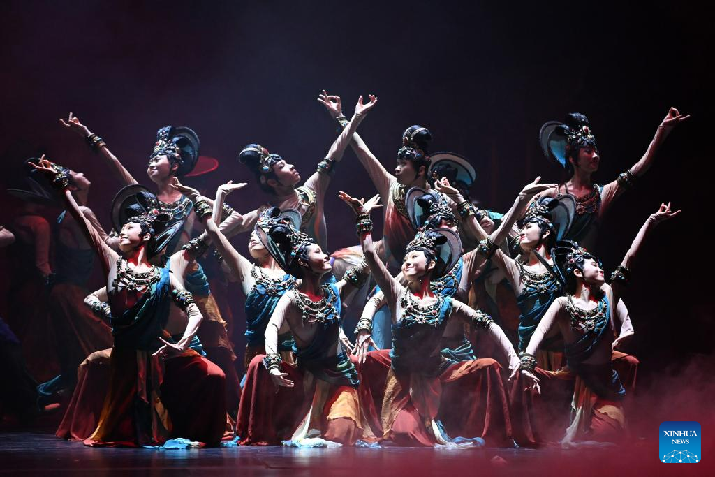 Cultural plays reflecting history and culture of Dunhuang held in Gansu, NW China