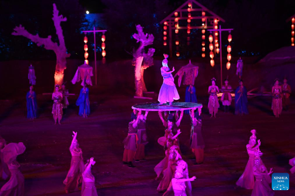 Cultural plays reflecting history and culture of Dunhuang held in Gansu, NW China