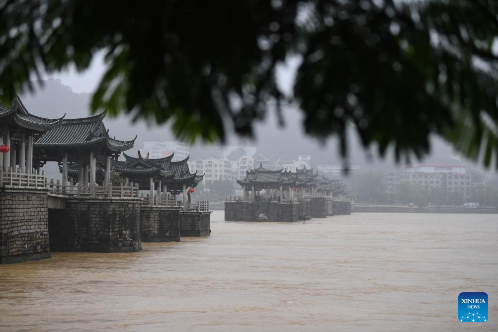 Typhoon Haikui makes landfall in east, south China