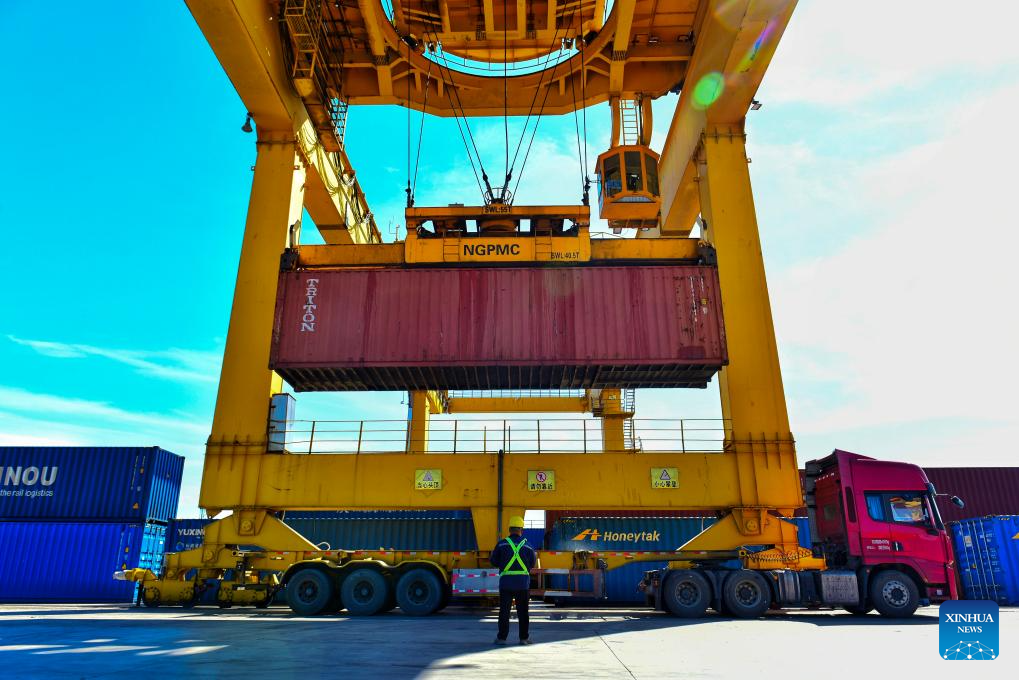 Xinjiang's Horgos Port witnesses increasing number of China-Europe freight trains