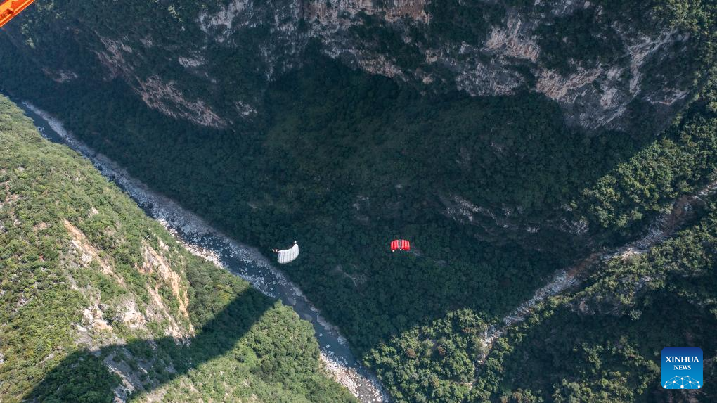 2023 Int'l High Bridge Extreme Sports Invitational Tournament held in Liupanshui, SW China