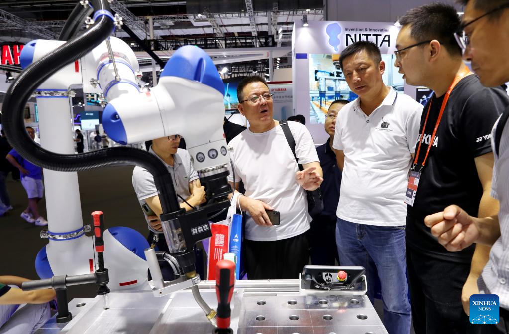 23rd China International Industry Fair kicks off in Shanghai