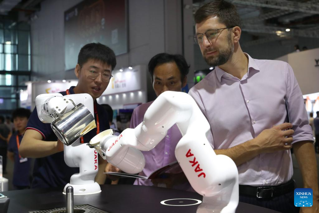 23rd China International Industry Fair kicks off in Shanghai