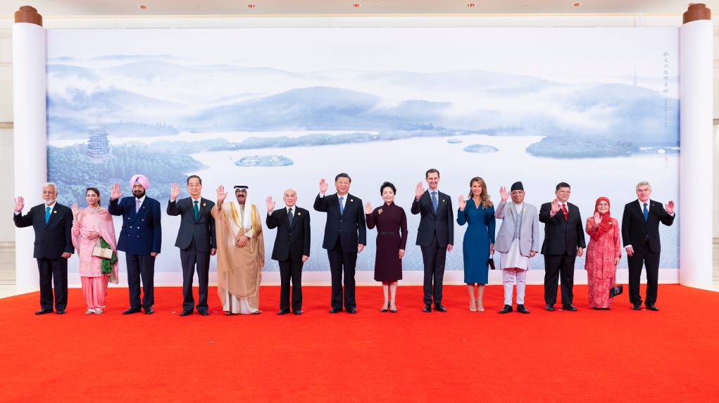 Xi Focus: Xi welcomes Hangzhou Asiad guests, highlighting sports' role in promoting peace, solidarity, inclusiveness