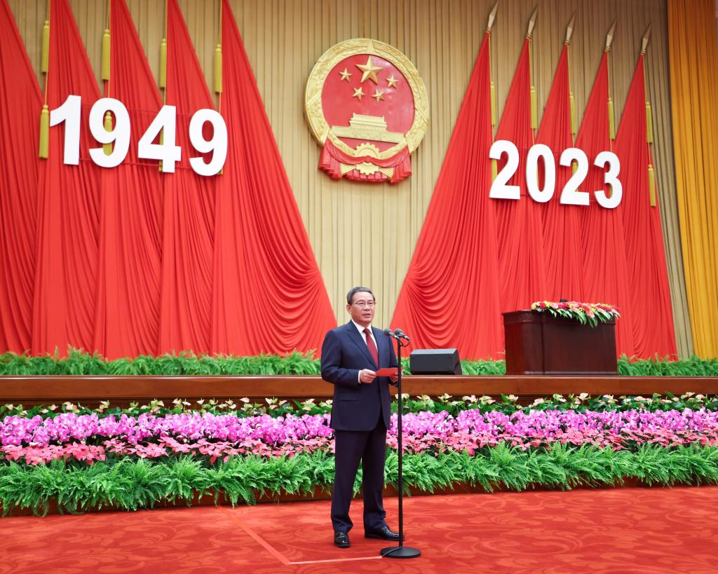Xi Focus: Xi says confidence 