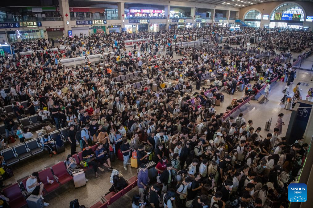 China sees peak travel, tourism season during Mid-Autumn Festival and National Day holiday