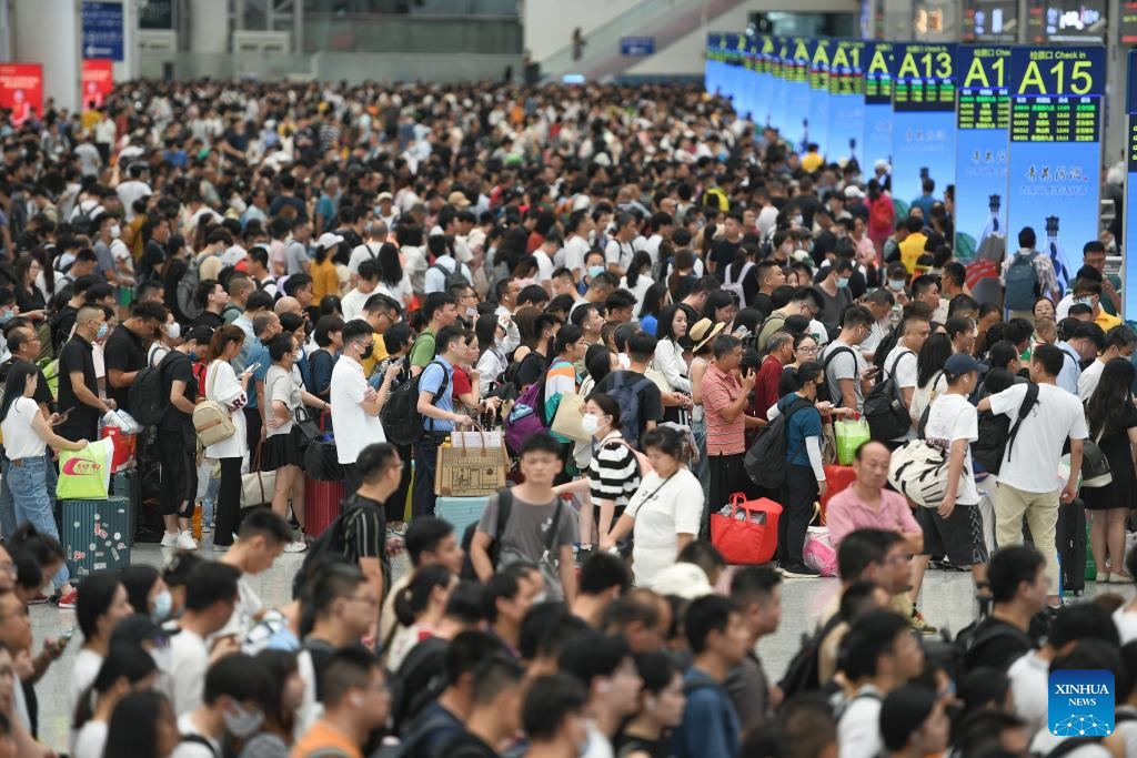 China sees peak travel, tourism season during Mid-Autumn Festival and National Day holiday