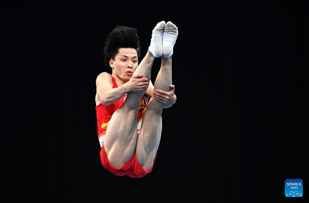 China's Yan triumphs in men's individual trampoline at Hangzhou Asiad