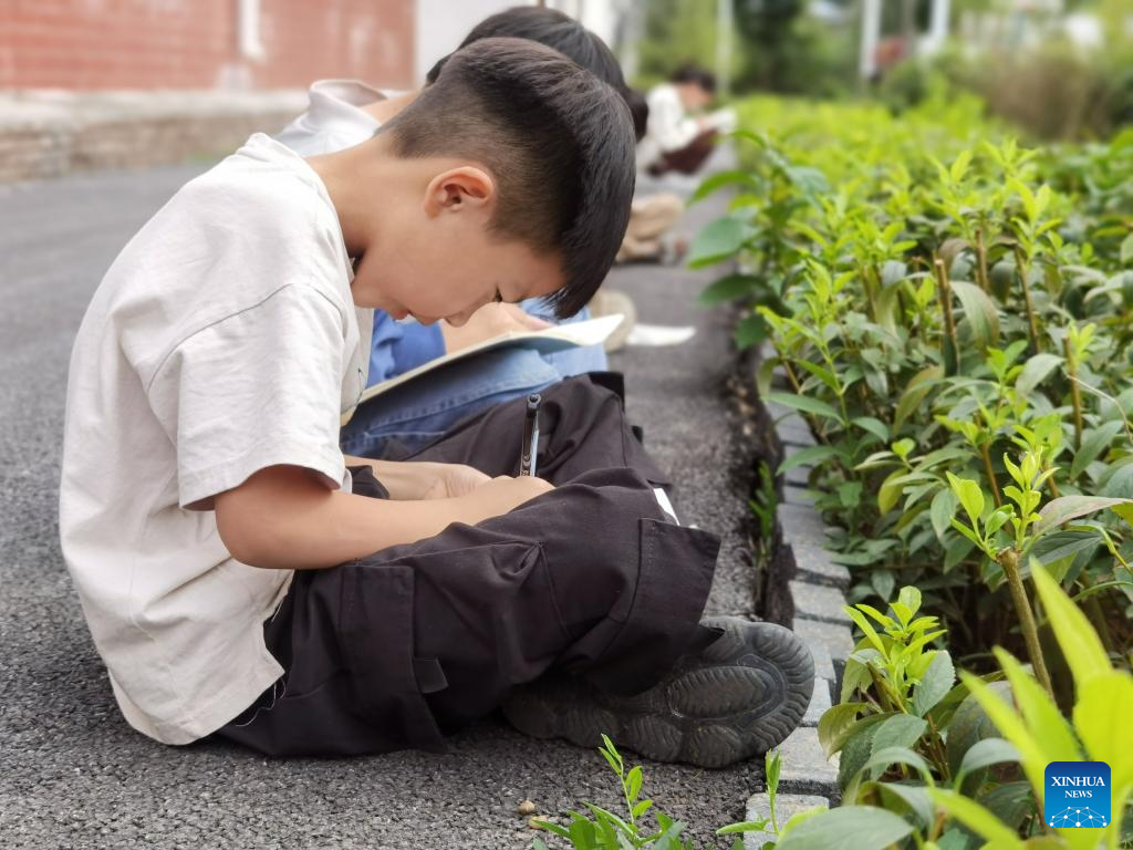 Feature: Chinese village children find their voices through verse