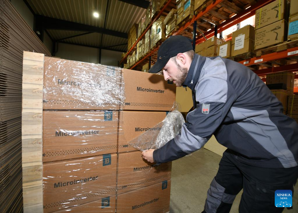 Solar-powered equipment made by Chinese companies to enter German households