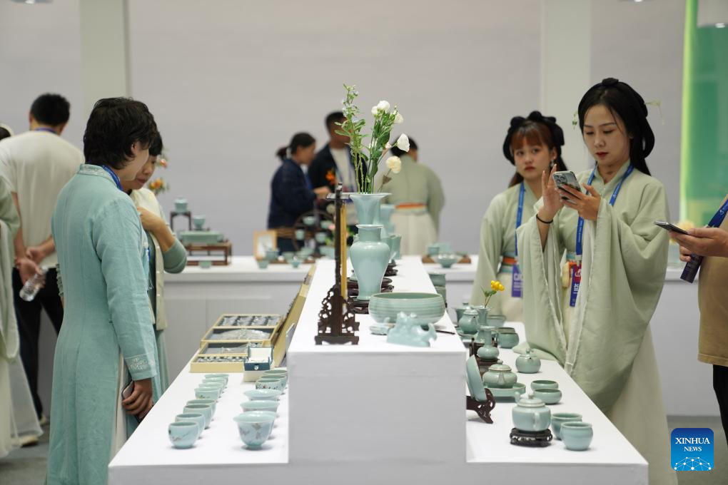 China Focus: Global ceramic expo opens in China's 