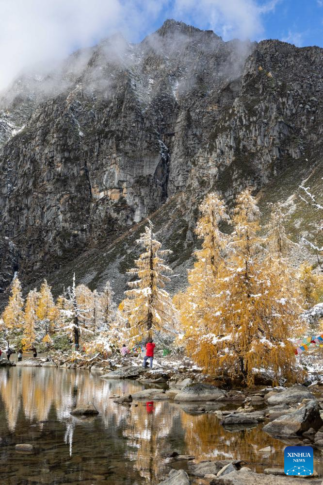 Autumn scenery in Dangling village, SW China's Sichuan