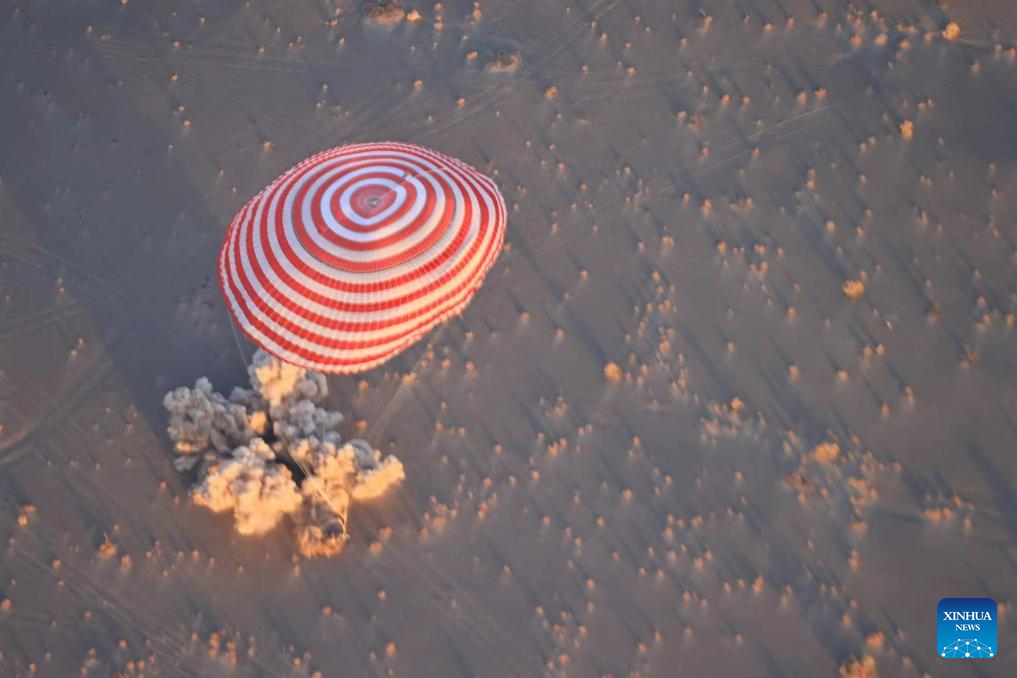 Shenzhou-16 return capsule touches down on Earth