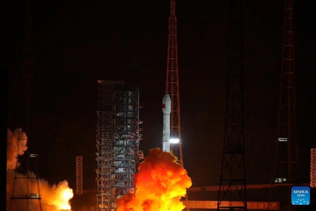 China launches Zhongxing-6E satellite