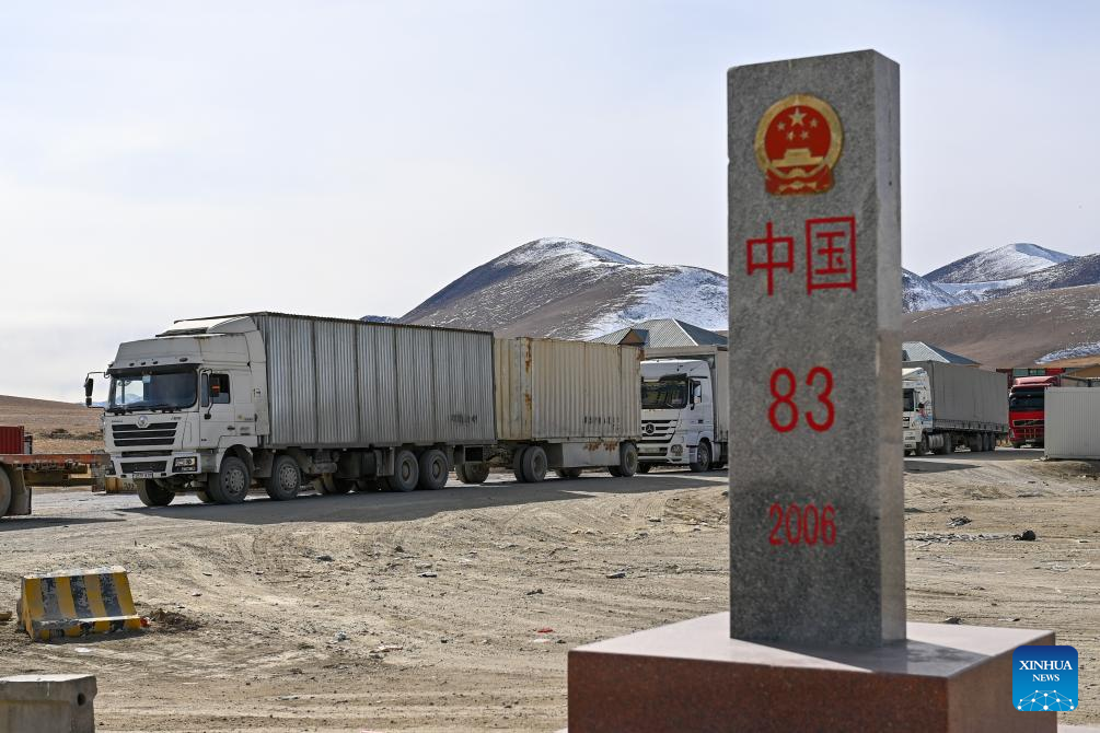 Xinjiang's Kashgar witnesses rapid development as gateway for opening up